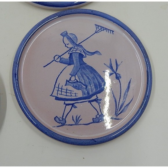 Waechtersbach Glazed Pottery German Figural Coaster Set of 4 - Picture 8 of 8